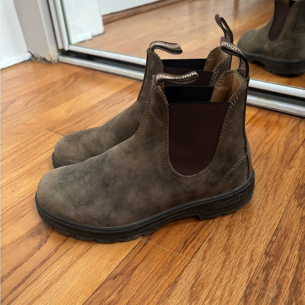 Blundstone #585 Women’s Chelsea Boots - RUSTIC BROWN